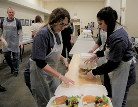 Morgan Stanley Volunteers at Tuesday Night Supper April 2023