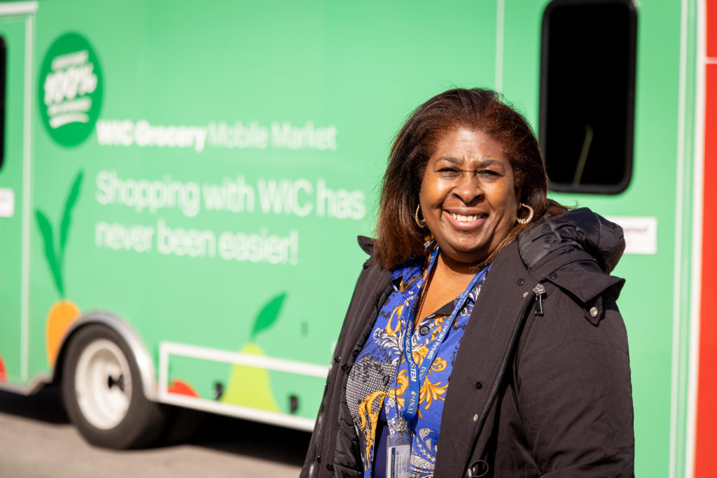 In North Lawndale, where the Sinai Community Institute is located, 25 percent of residents live more than a half mile from a supermarket. In adjacent East Garfield Park, this jumps to more than 50 percent. “In our surveys of WIC participants, transportation to grocery stores is always a leading barrier to redeeming benefits,” says Howard-Shores.